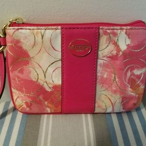 SOLD SOLD SOLD Coach Wristlet❤❤❤❤